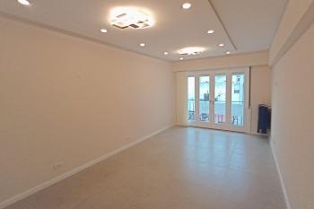 En venta Departamento de tres ambientes con dependencia y Balcón a la Calle – Mar del Plata